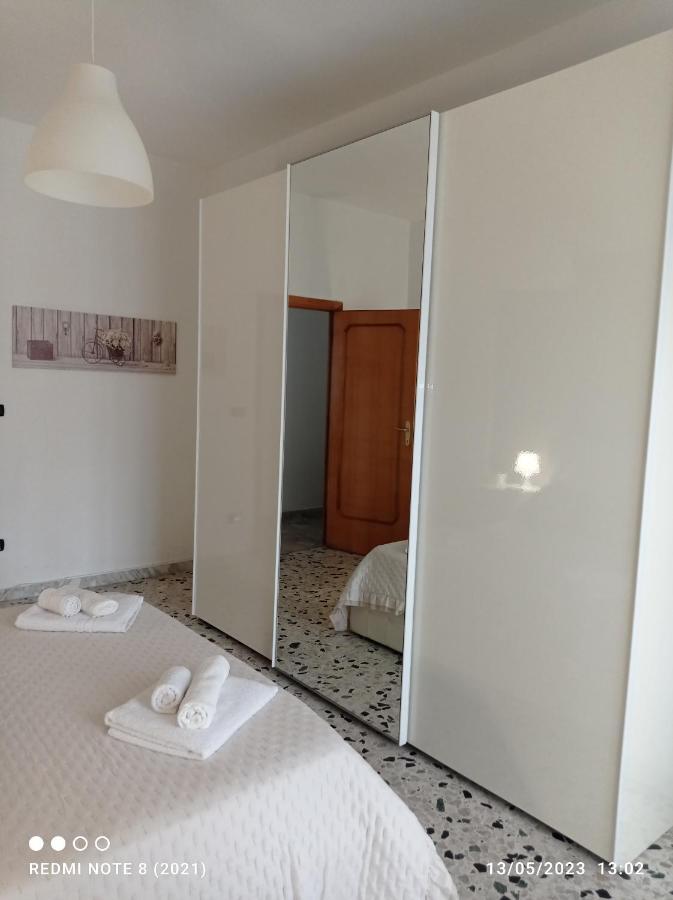 Domus Dali' Apartment เนเปิลส์ ภายนอก รูปภาพ